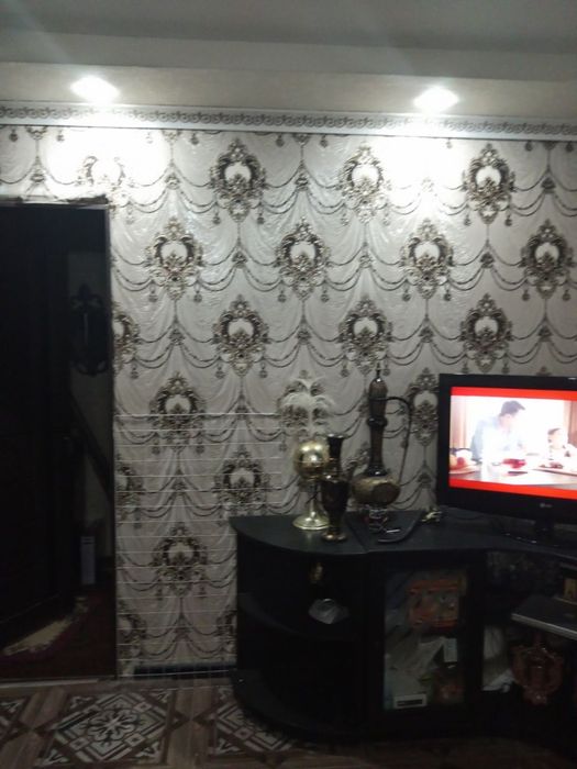 Квартира вторичный рынок на первом этаже можно использовать под офис,,