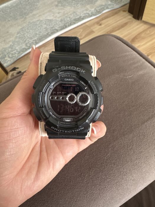 Продам Часы G-Shock