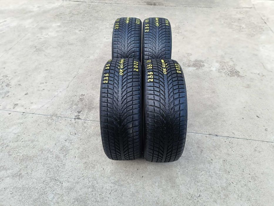 Set 4 anvelope de iarna 235 55 19 michelin latitude alpin LA2