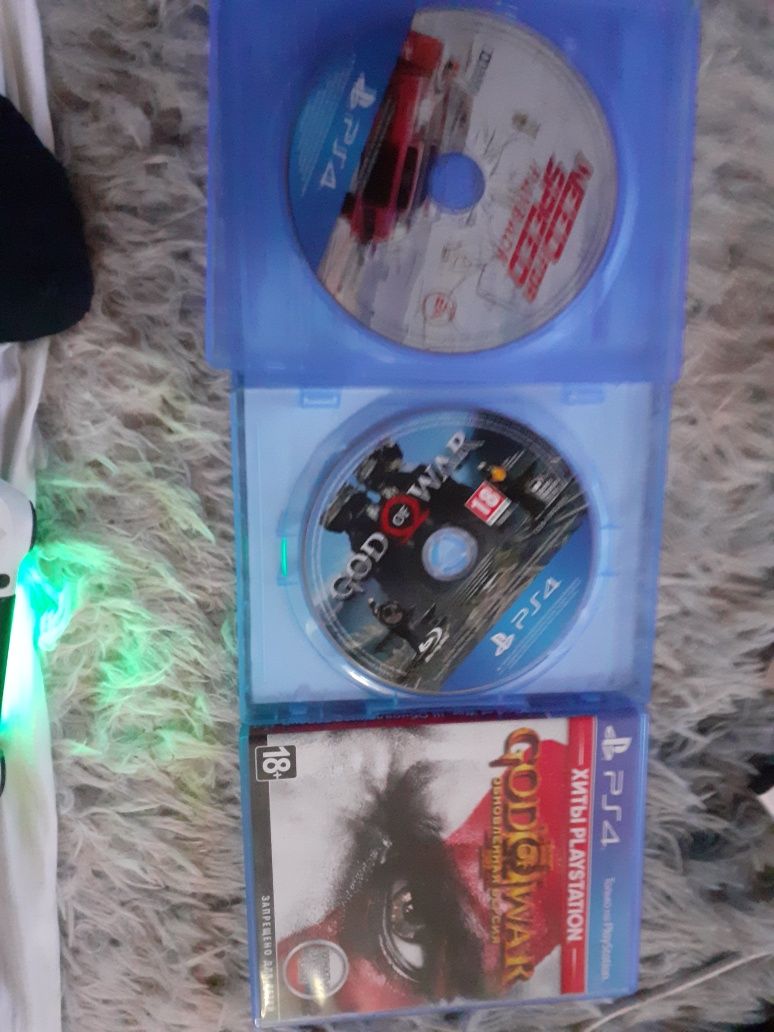 Продам диски на PS 4, в идеальном состоянии