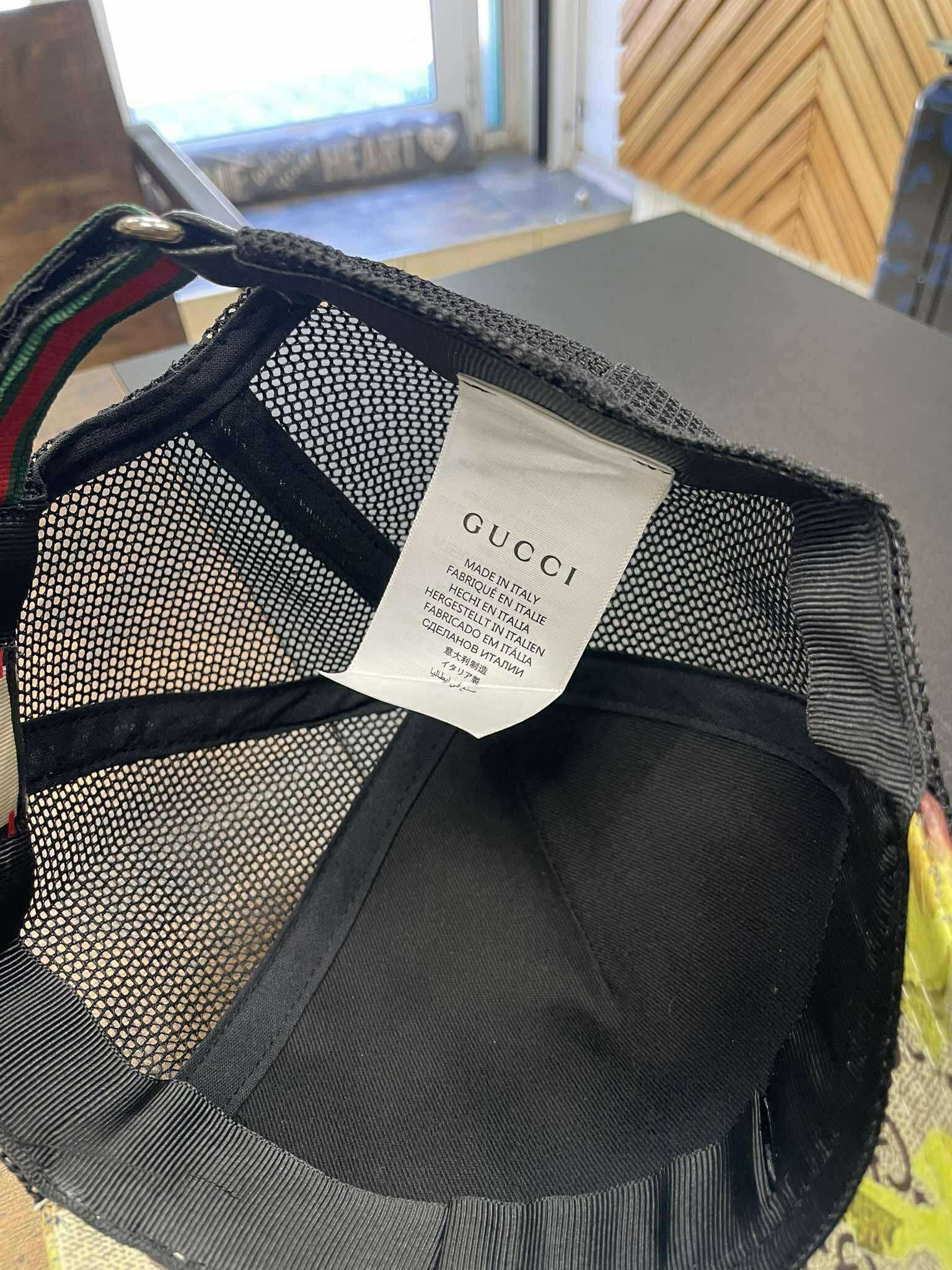 Шапка с козирка Gucci