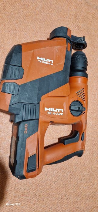 Hilti rotopercutor cu aspirator