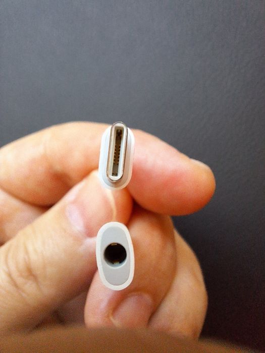 Headphone Jack Adapter
USB-C to 3.5mm Xiaomi