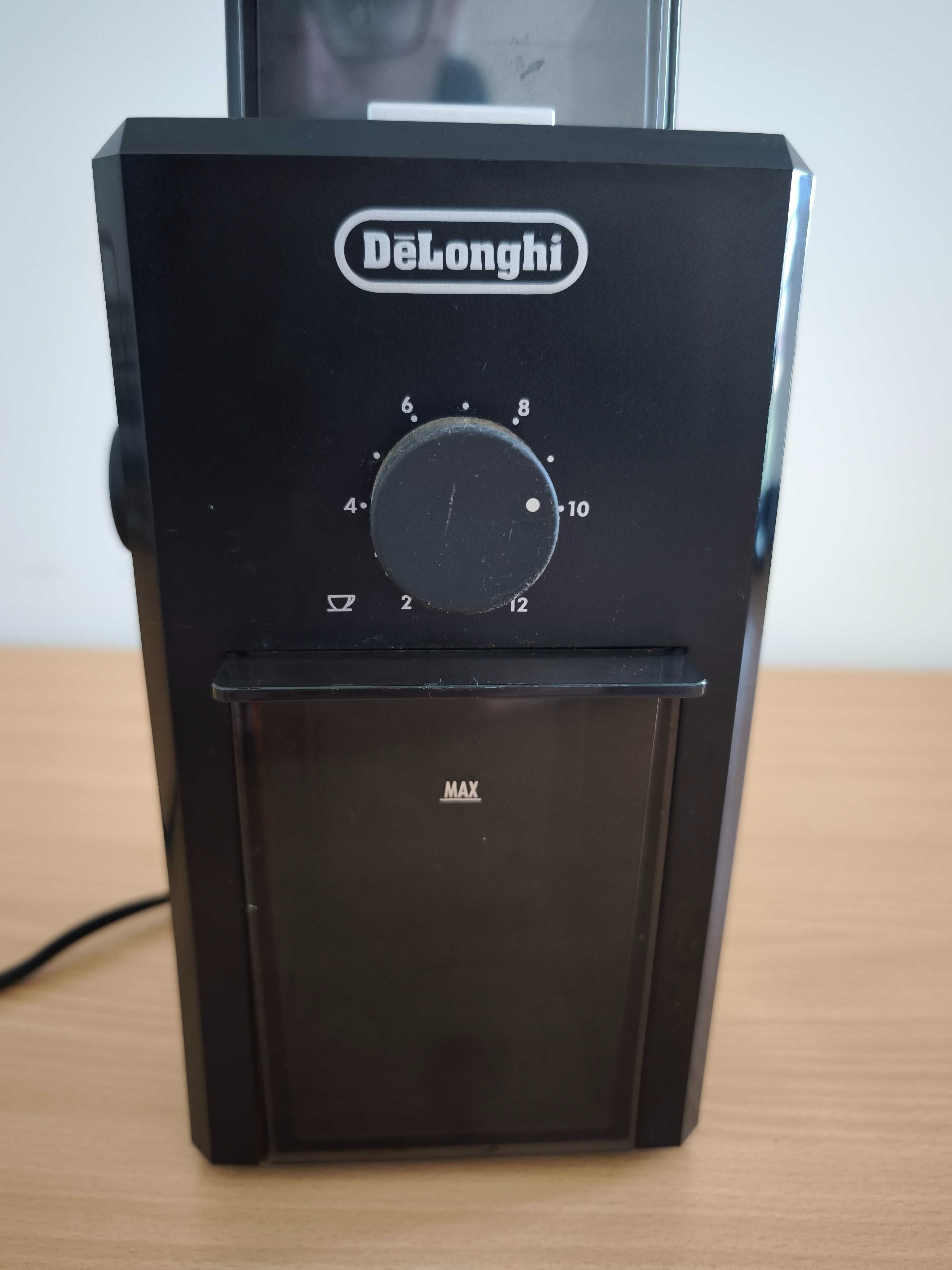 Кафемелачка De'Longhi KG79