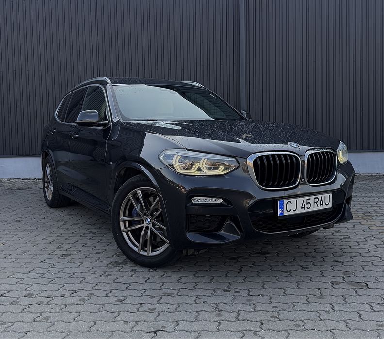 BMW X3 M-Packet/ Ventilatie/ Panoramic/ Camera 360/ LED/ Distronic