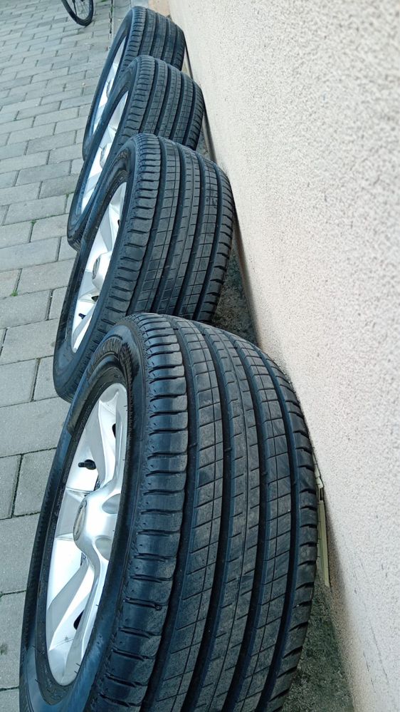 Anvelope Michelin noi 275 55 R17 jante aluminiu