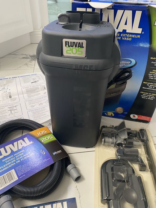 Filtru extern acvariu Fluval 205 nou