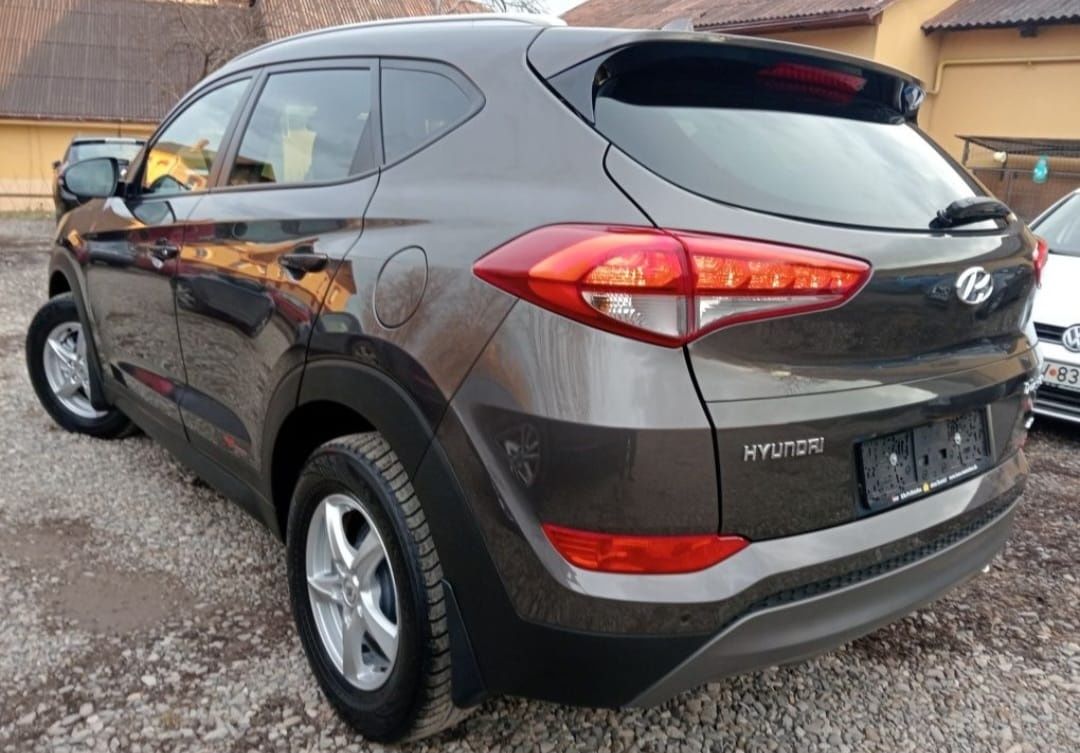 Hyundai Tucson/2.0 crdi/2017/4x4/EURO 6