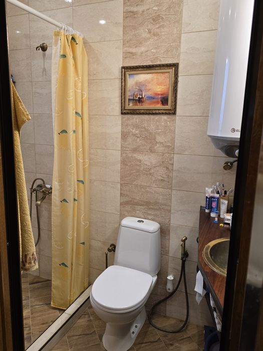 Продавам къща с. ЧУКОВЕЦ, област Перник