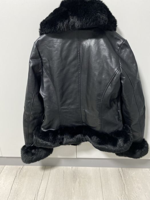 Късо кожено яке от изкусквена кожа и косъм