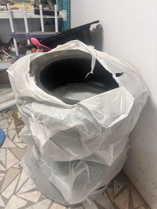 Резина bridgestone 285/50/20