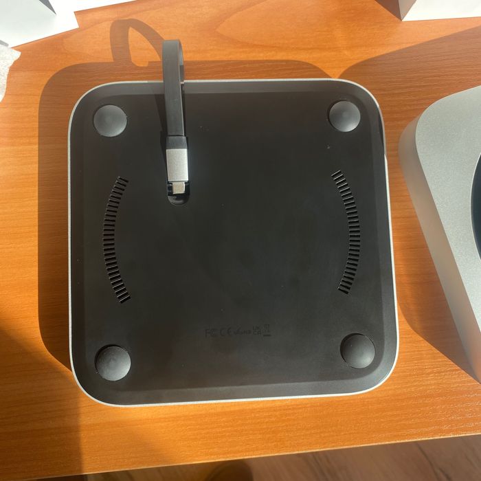 Mac Mini M1 16RAM 256SSD + Satechi Hub