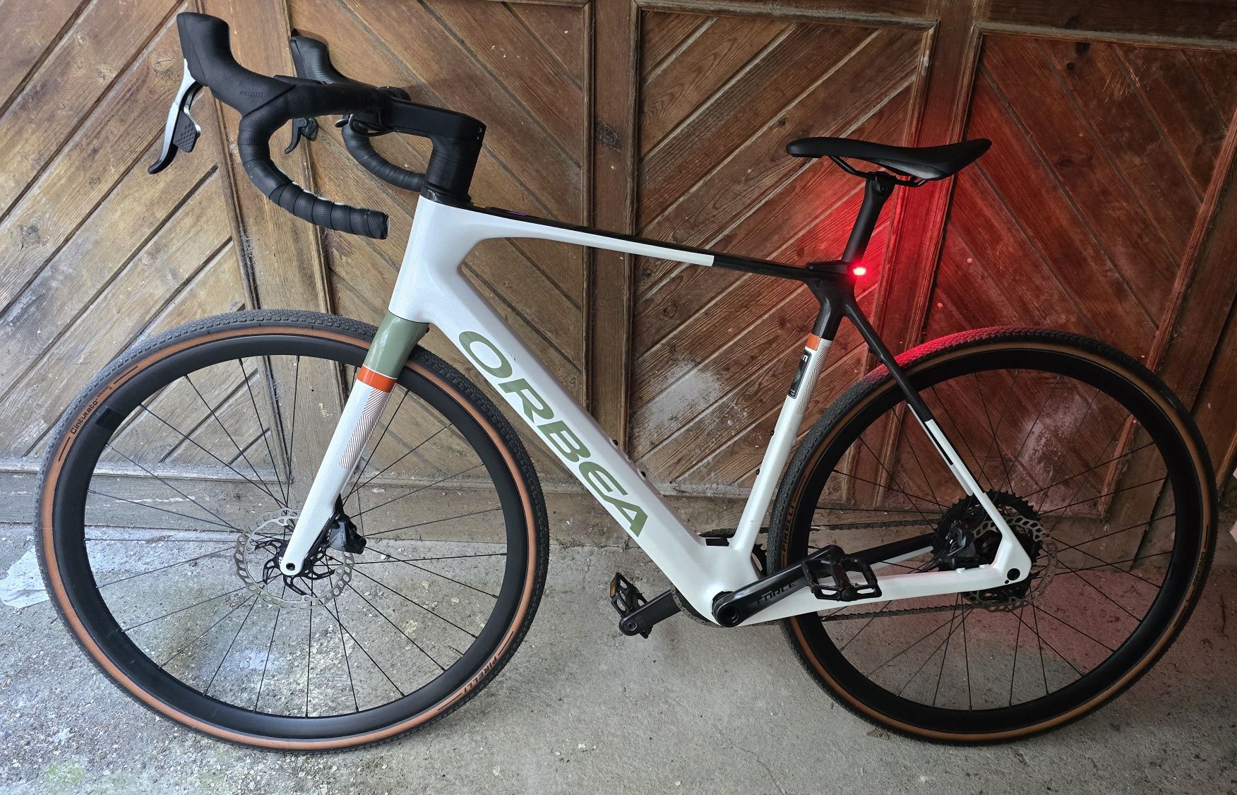 Продавам gravel Orbea GAIN M21e 1X