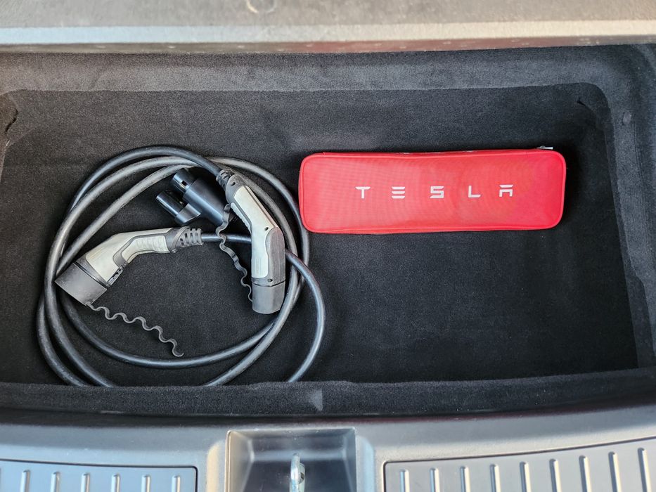Tesla model s 75  proprietar sanatate baterie 91%