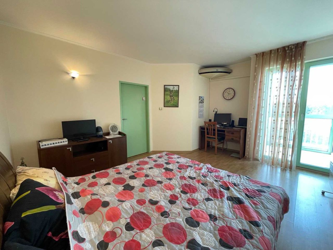 Продава се Тристаен апартамент в Несебър - 100 кв.м за 1300 €/кв.м - Снимка #10