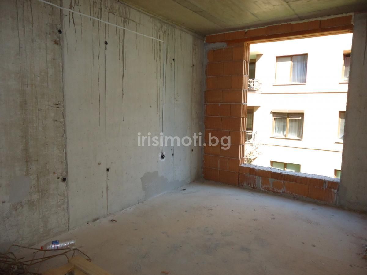 Продава се Тристаен апартамент в София, Малинова долина - 79 кв.м за 2222 €/кв.м - Снимка #9