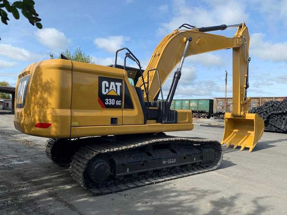 Гусеничный экскаватор CAT [330GC] 1.76м³ В НАЛИЧИИ!