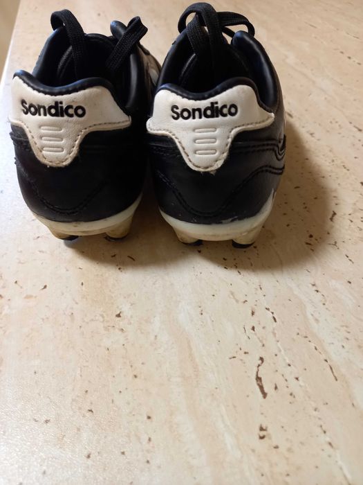 Adidași Sondico pentru fotbal 27 mărimea