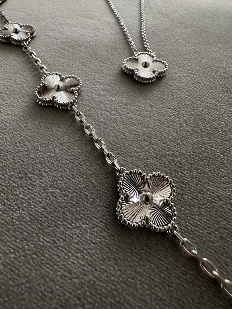 Van Cleef & Arpels Vintage Alhambra гривна и колие