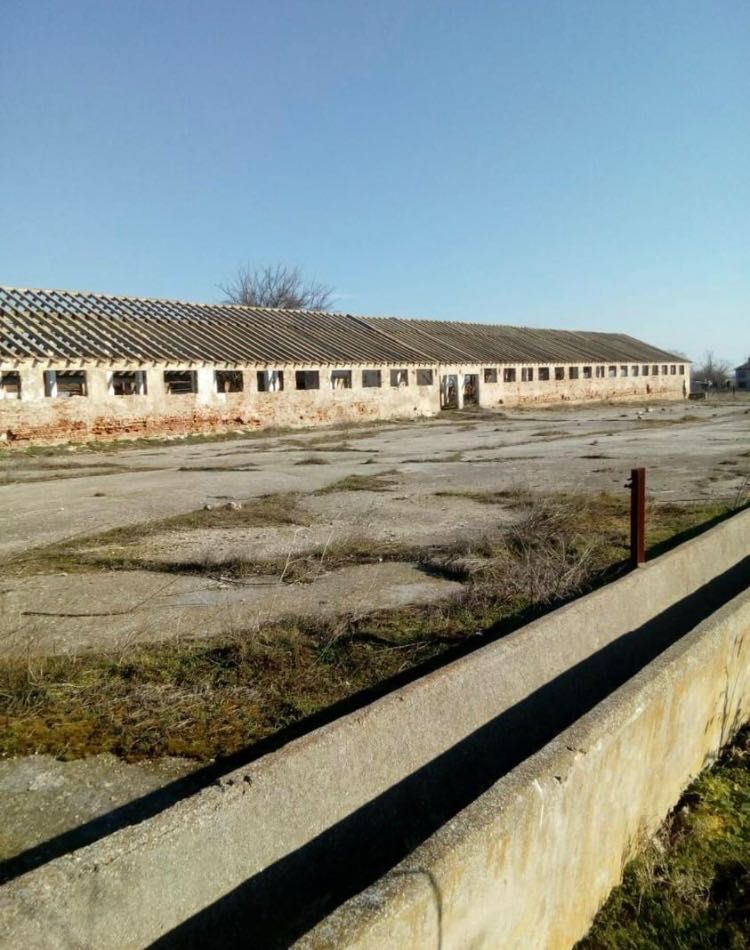 Складова конструкция за продажба