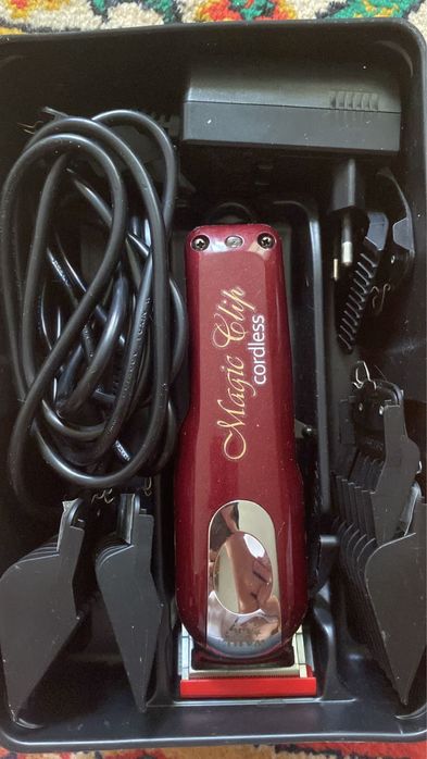 Профессиональная машинка для стрижки волос