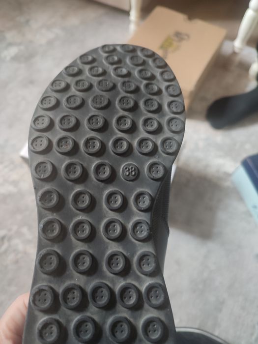 Продам обувь для подростка