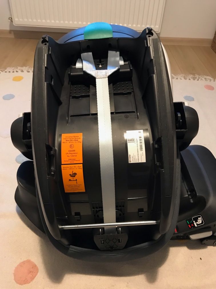 Set scoica cybex aton 2 si isofix