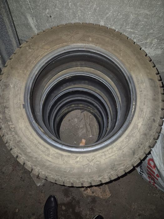 Шины зимние шиповонные