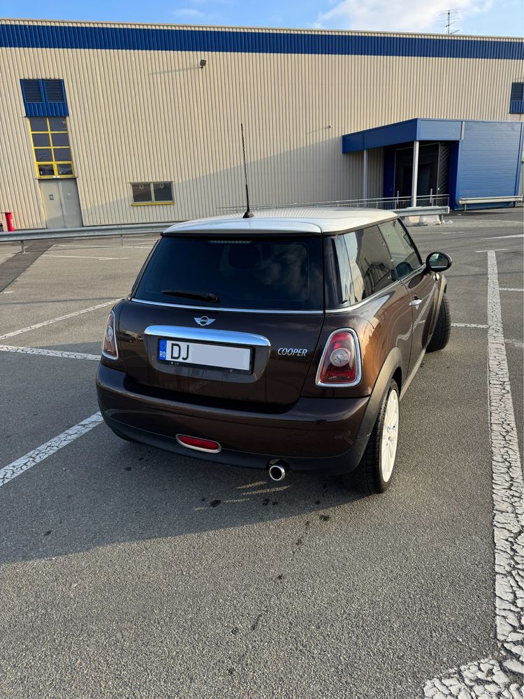 Mini Cooper Mayfair editie 50