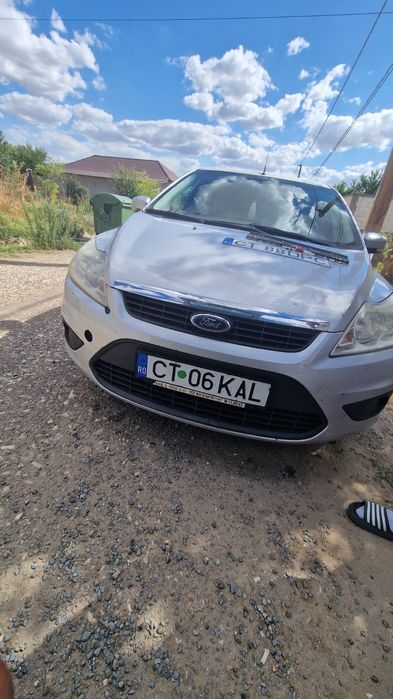 Vând Ford focus2  an 2011 mai multe detalii in privat