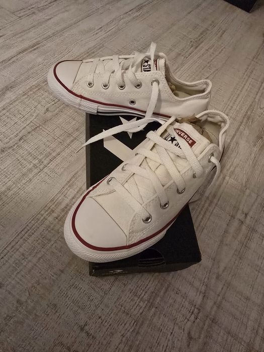 Teniși converse albi marimea 32