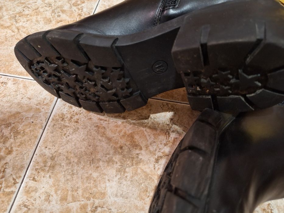 НОВА ЦЕНА! Дамски черни боти