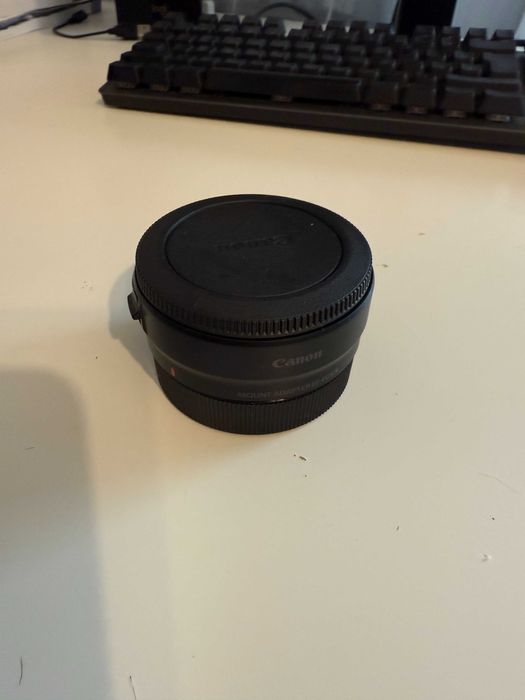 Adaptor EF-RF Canon, garantie f64 pana in Iulie 2027