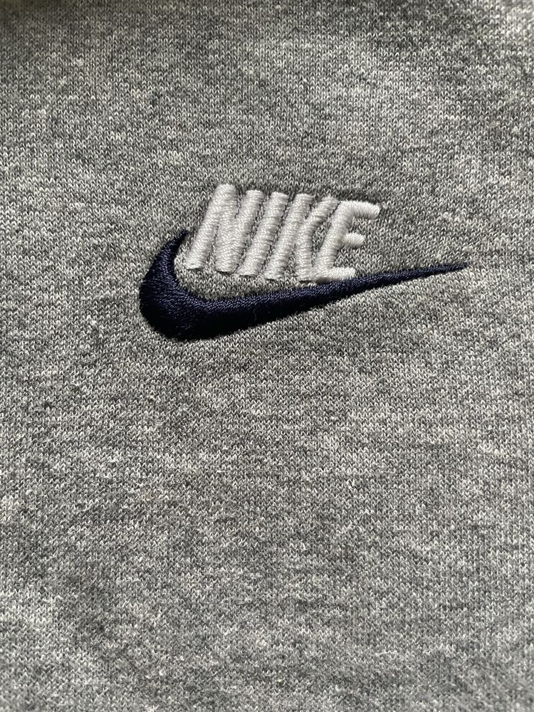 Hoodie Nike in conditie perfecta 147-158cm