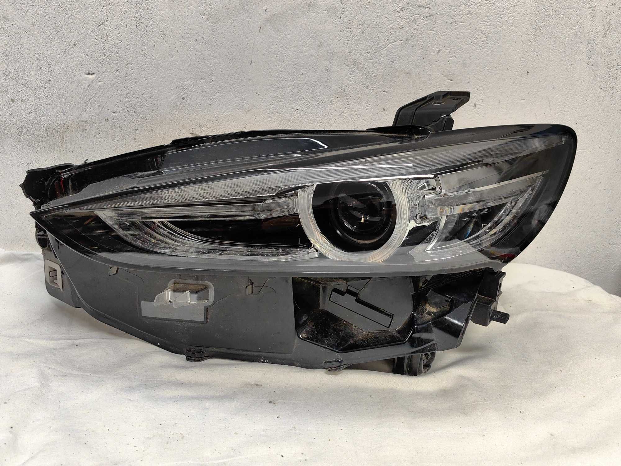 Оригинален фар Мазда 6  Mazda 6 Full Led 2021