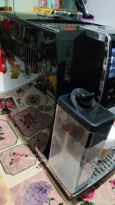 Expresor cafea DeLonghi dinamica plus