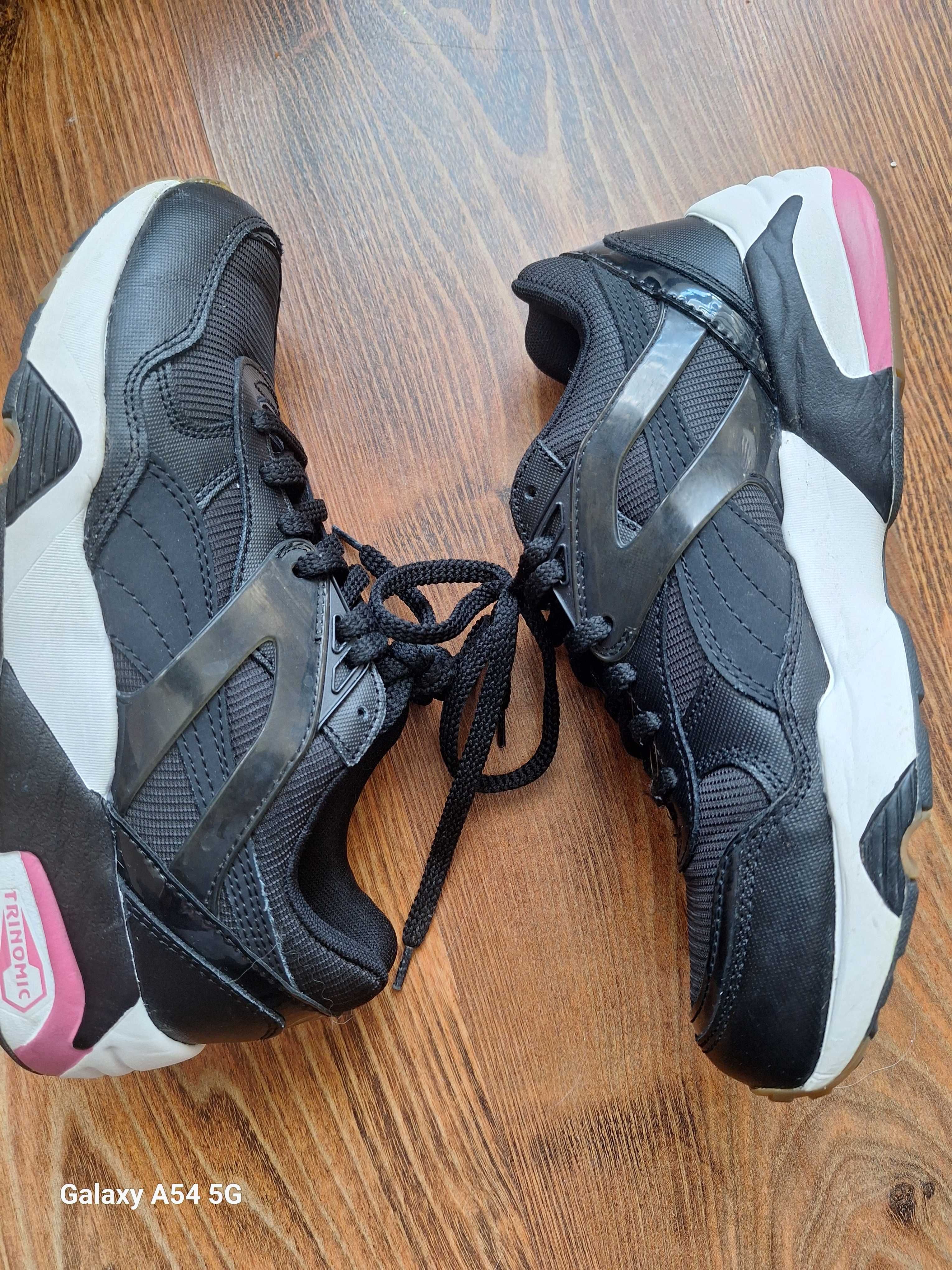 Дамски маратонки Puma Trinomic