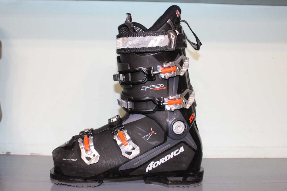 Clapari schi/ski Nordica Speed Machine 100 nr.42