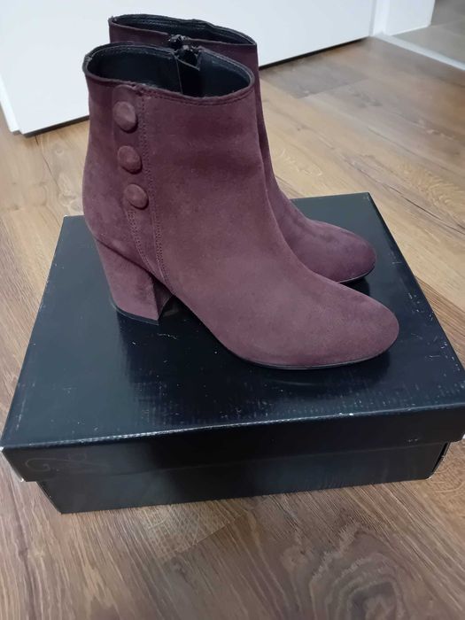 Ghete piele naturala intoarsa Gatta Shoes