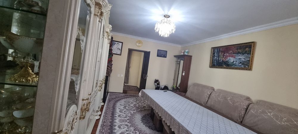 Vatniyda 2 xonali uy sotiladi