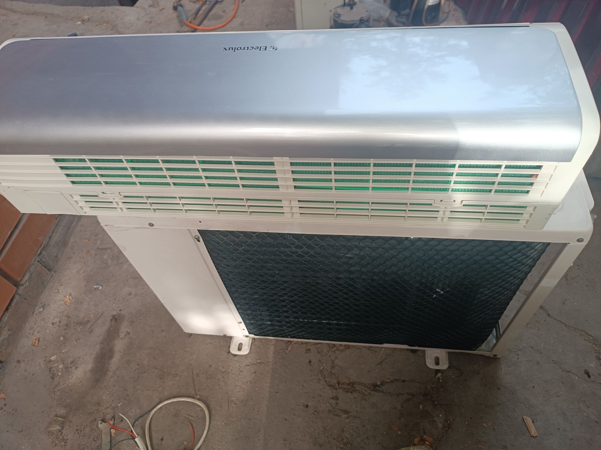 Кондиционер Electrolux 12