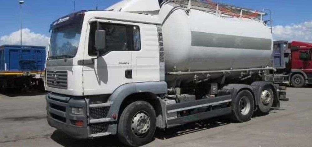Vand compresor GHH RAND GR-82 pentru descarcare materiale pulverulente