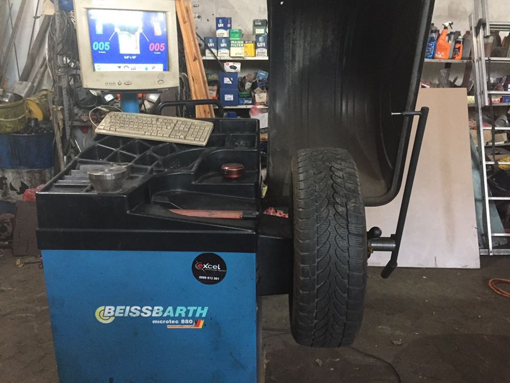 Баланс машина за гуми BEISSBARTH Microtec 880