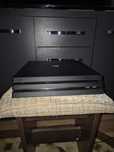 NEGOCIABIL PS4 Pro 1TB + maneta