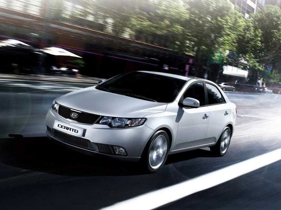 Капот на Kia Cerato 2009/Киа Серато 2012