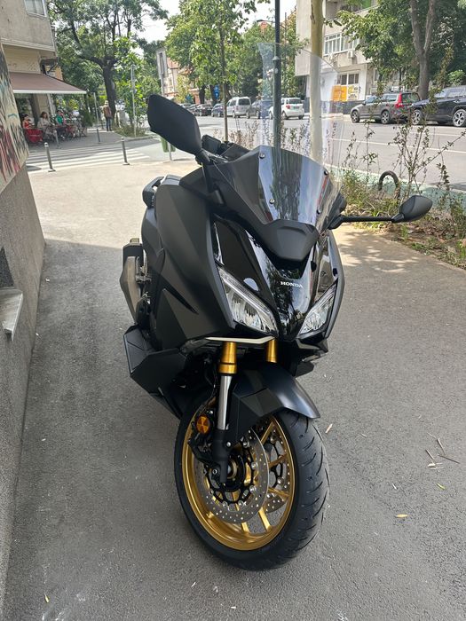 Honda Forza 750 - 2024