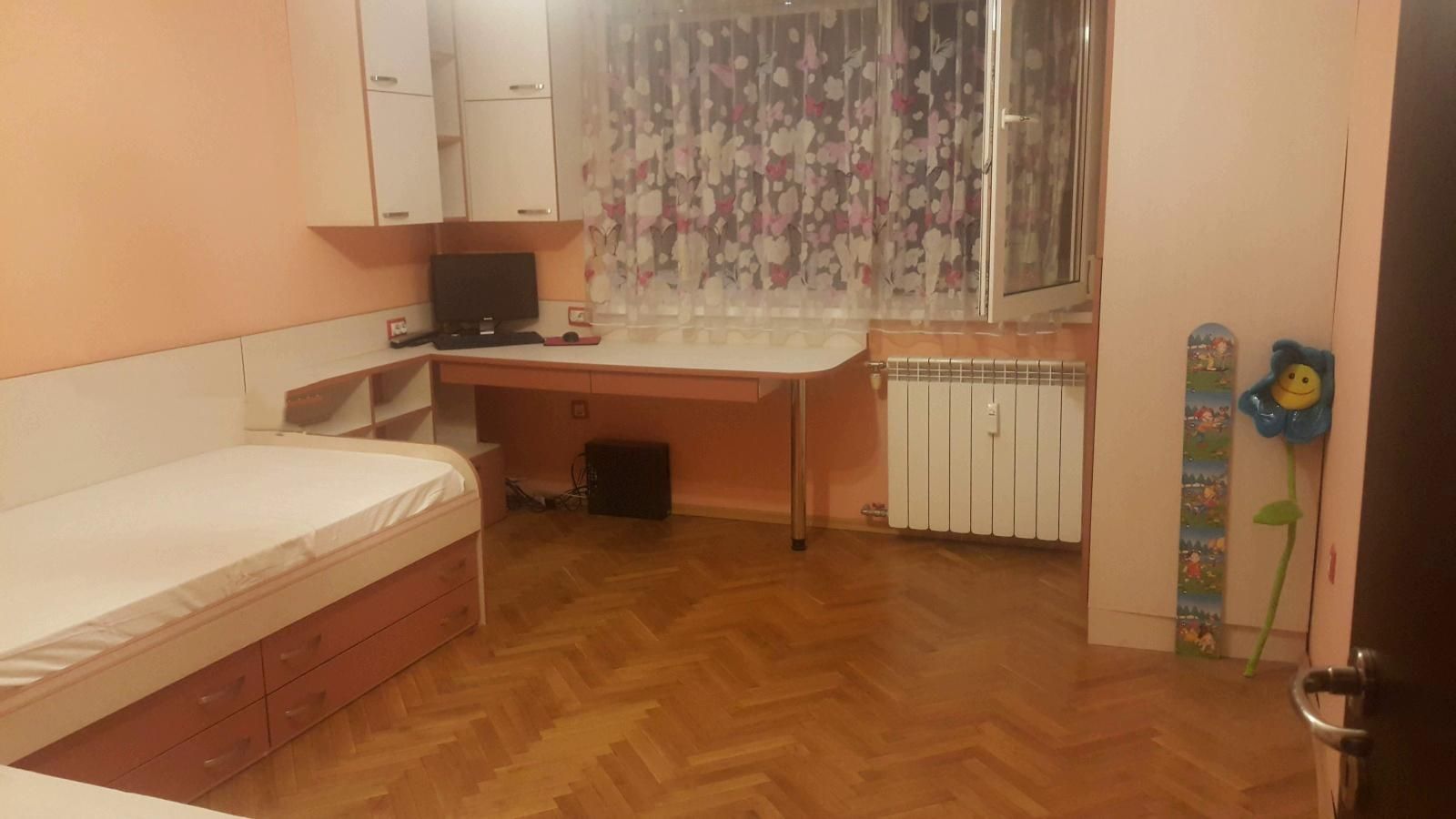 Тристаен, под наем, ж.к Лагера