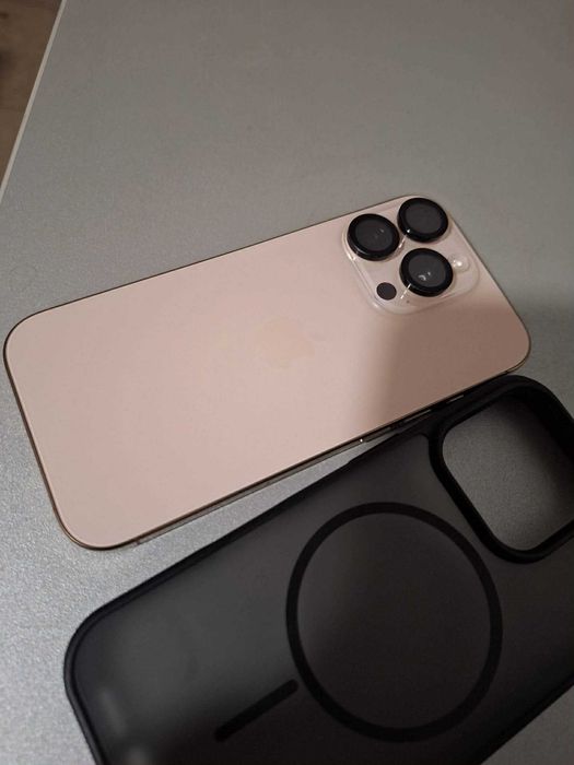 Iphone 16 Pro *** TITANIUM ***