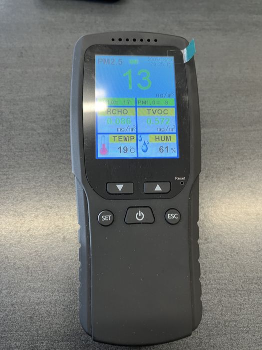 Vand analizor calitate aer DM610A