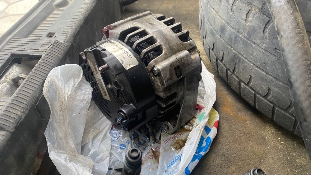 Генератор, Гур, Компрессор мерс 210, 112матор 3,2объем